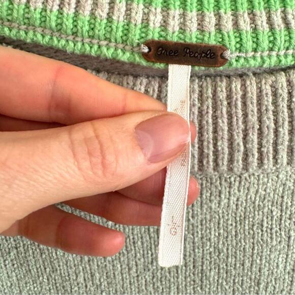 Free People Women's Large Street Fair Tunic Sweater in Lime Green Combo - Picture 3 of 13